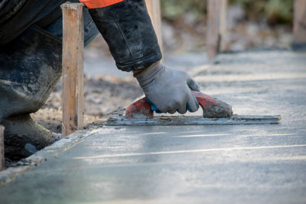 Best Concrete Sidewalk Installation in Rainbow Park, FL